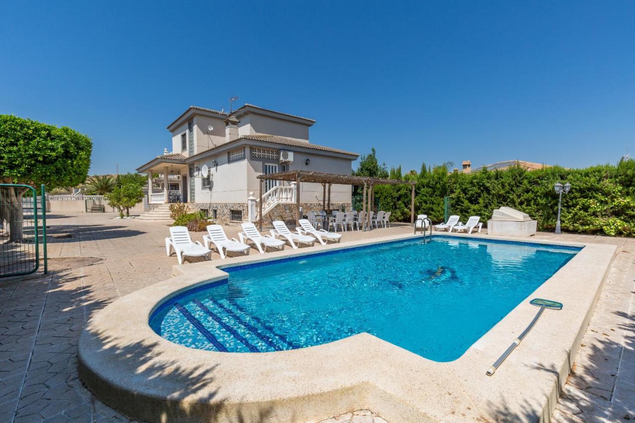 Fidalsa Grand White House Villa Tangel ภายนอก รูปภาพ