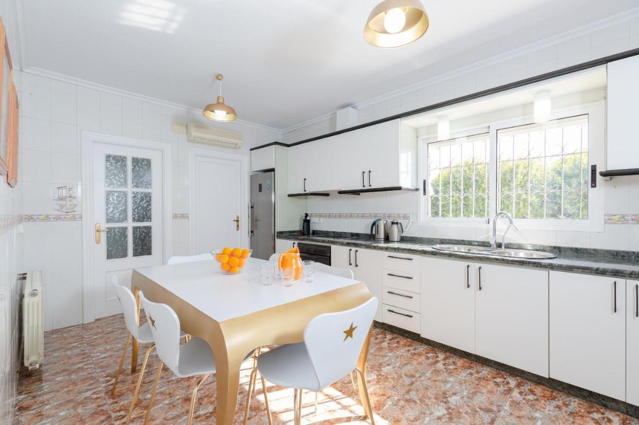 Fidalsa Grand White House Villa Tangel ภายนอก รูปภาพ
