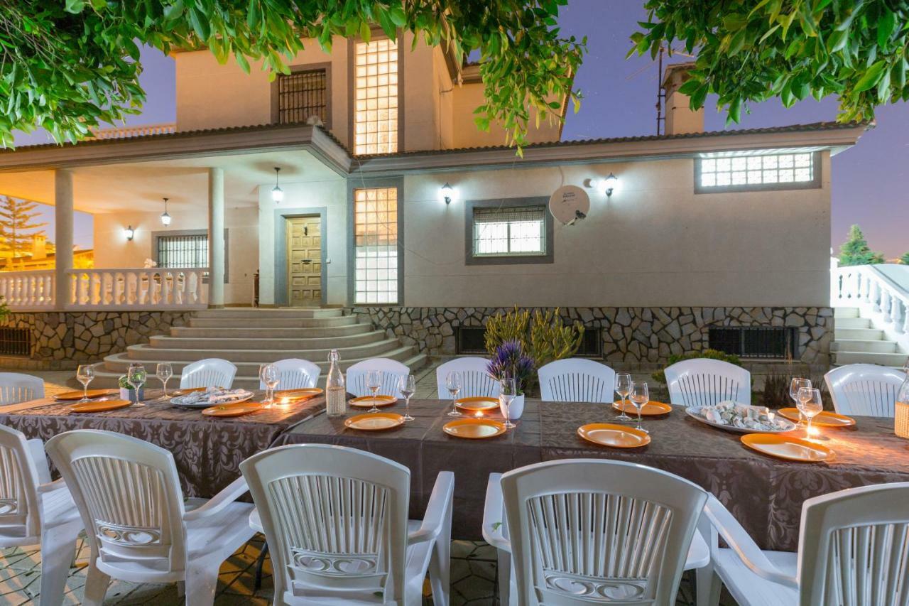 Fidalsa Grand White House Villa Tangel ภายนอก รูปภาพ